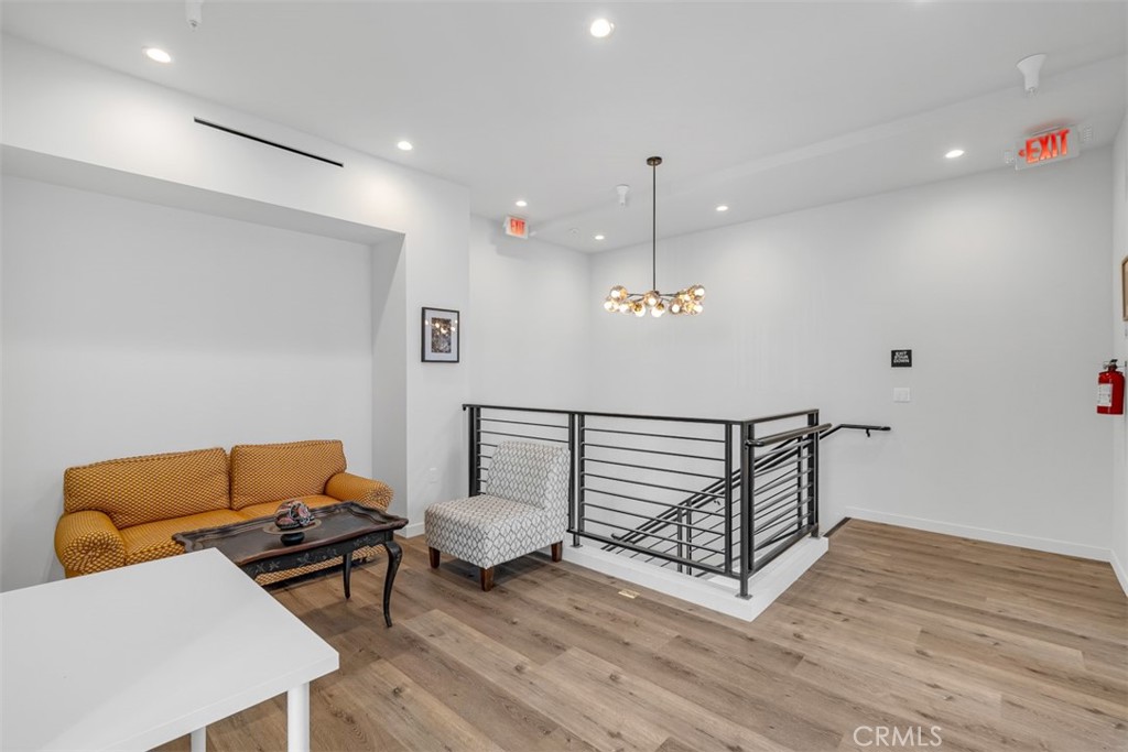 752 W 19th Street A Property Photo 13
