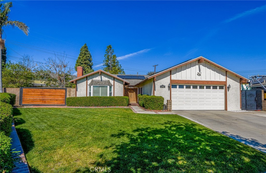Corona Real Estate Listings Main Image