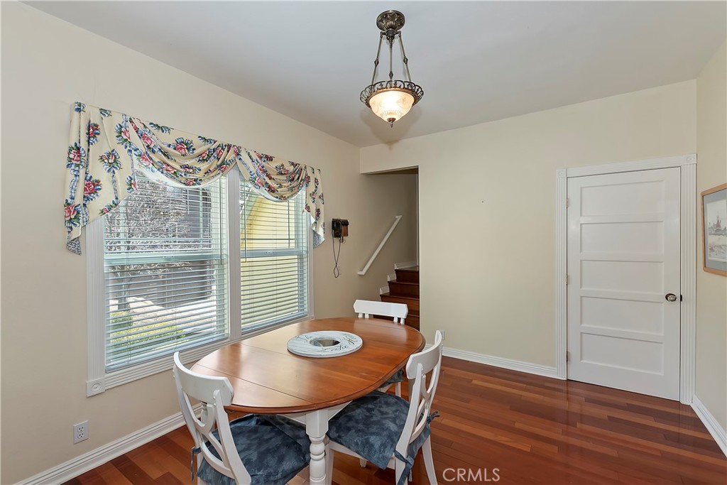 27601 Cedarwood Drive Property Photo 18
