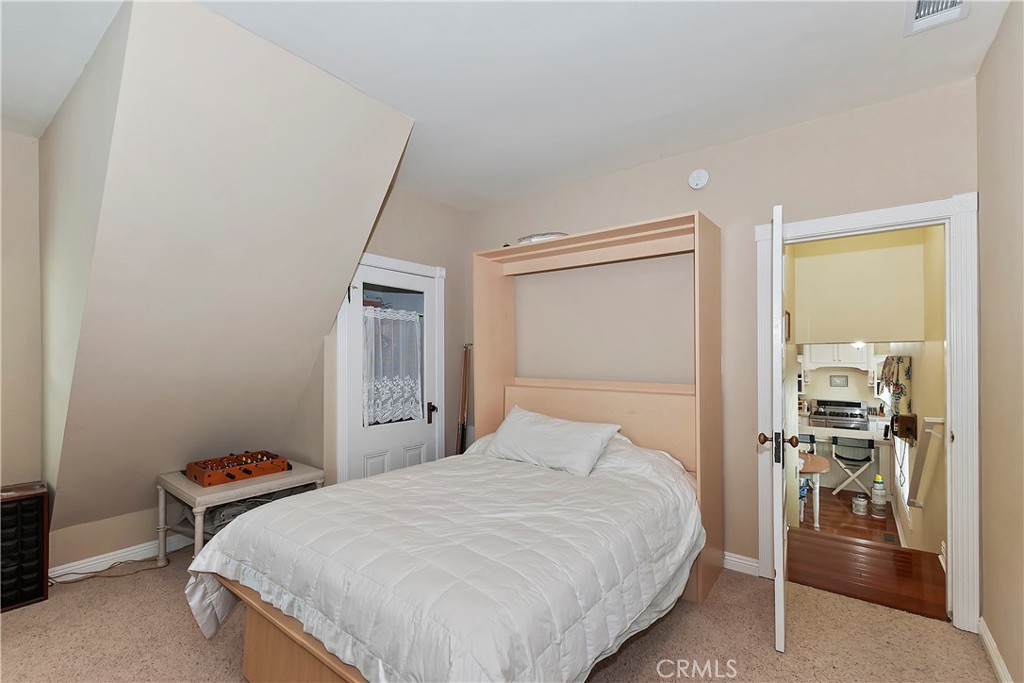 27601 Cedarwood Drive Property Photo 24