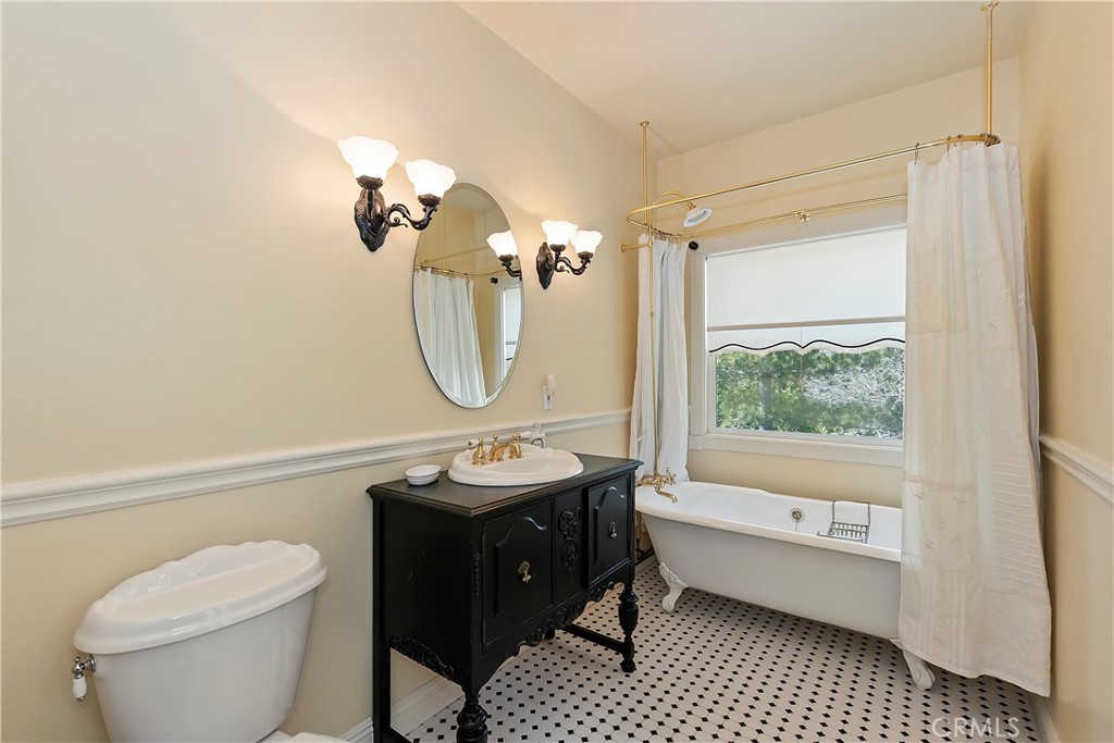 27601 Cedarwood Drive Property Photo 35