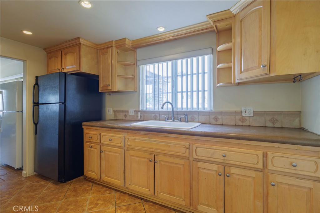 9408 Poplar Avenue Property Photo 19