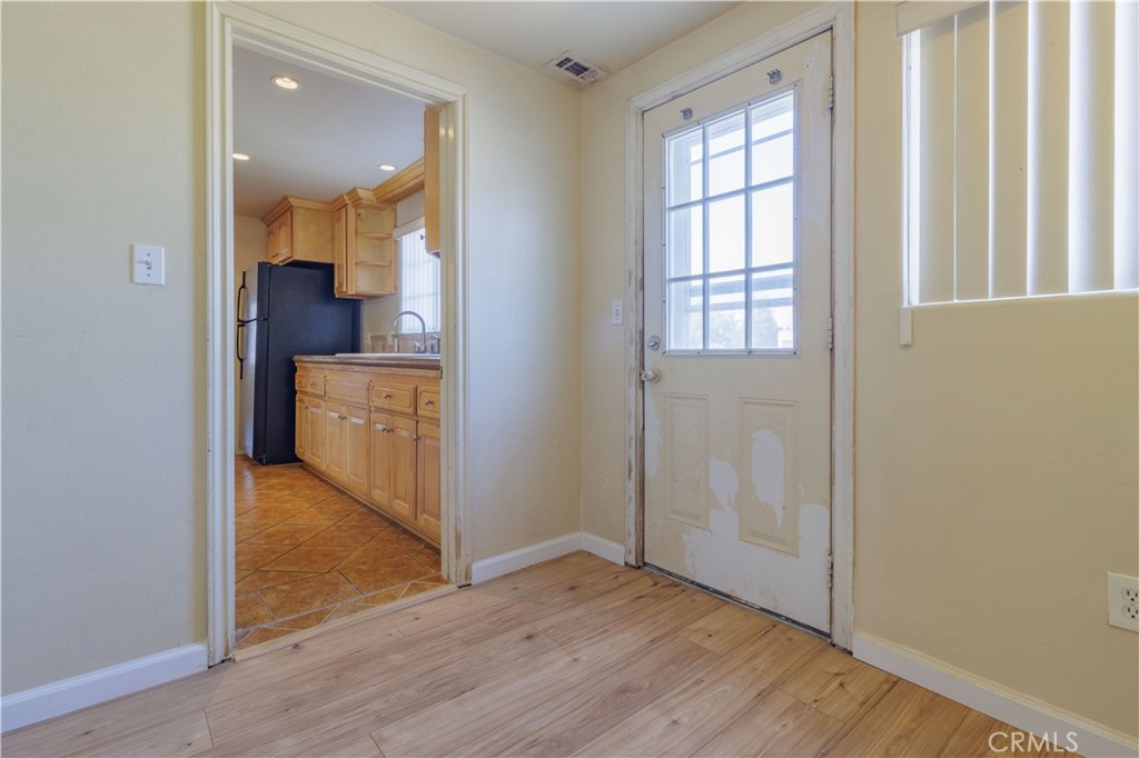 9408 Poplar Avenue Property Photo 26