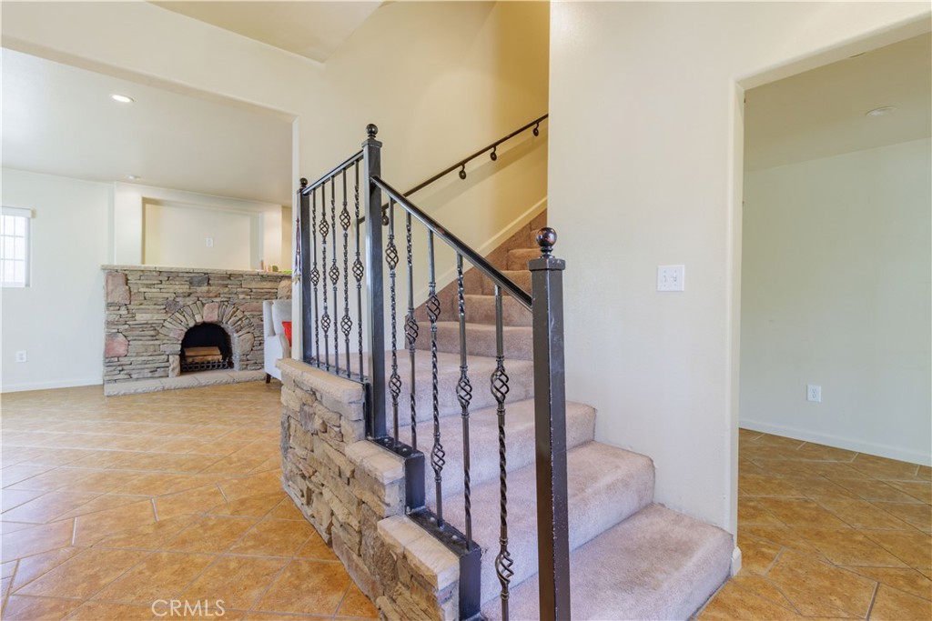 9408 Poplar Avenue Property Photo 32