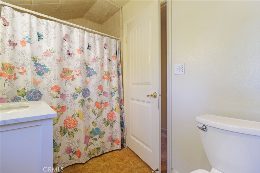 9408 Poplar Avenue Property Photo 44