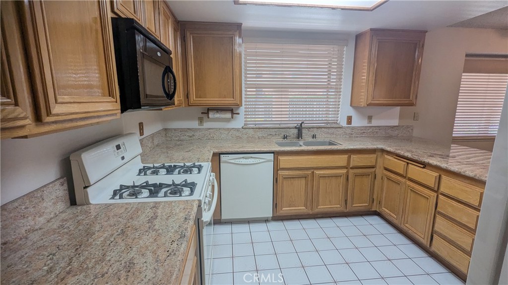 2968 Summer Set Circle Property Photo 12