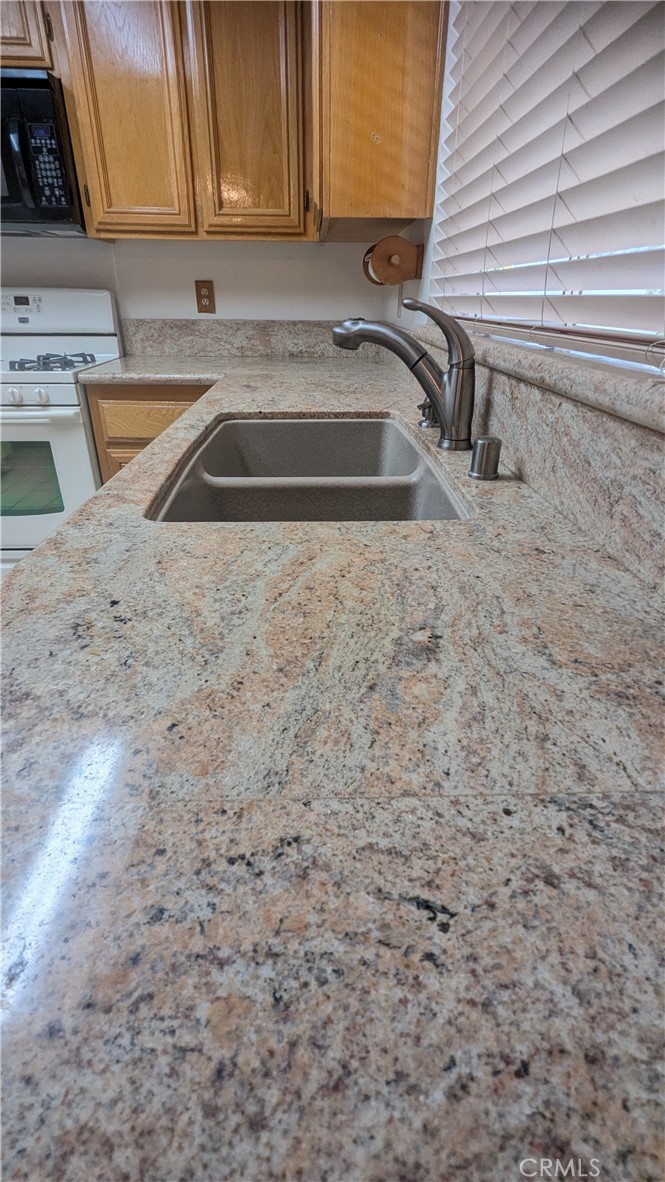 2968 Summer Set Circle Property Photo 16