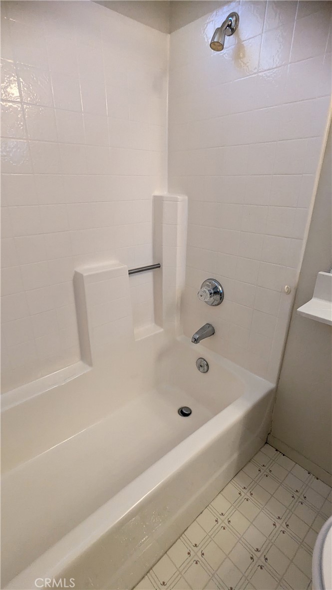 2968 Summer Set Circle Property Photo 31