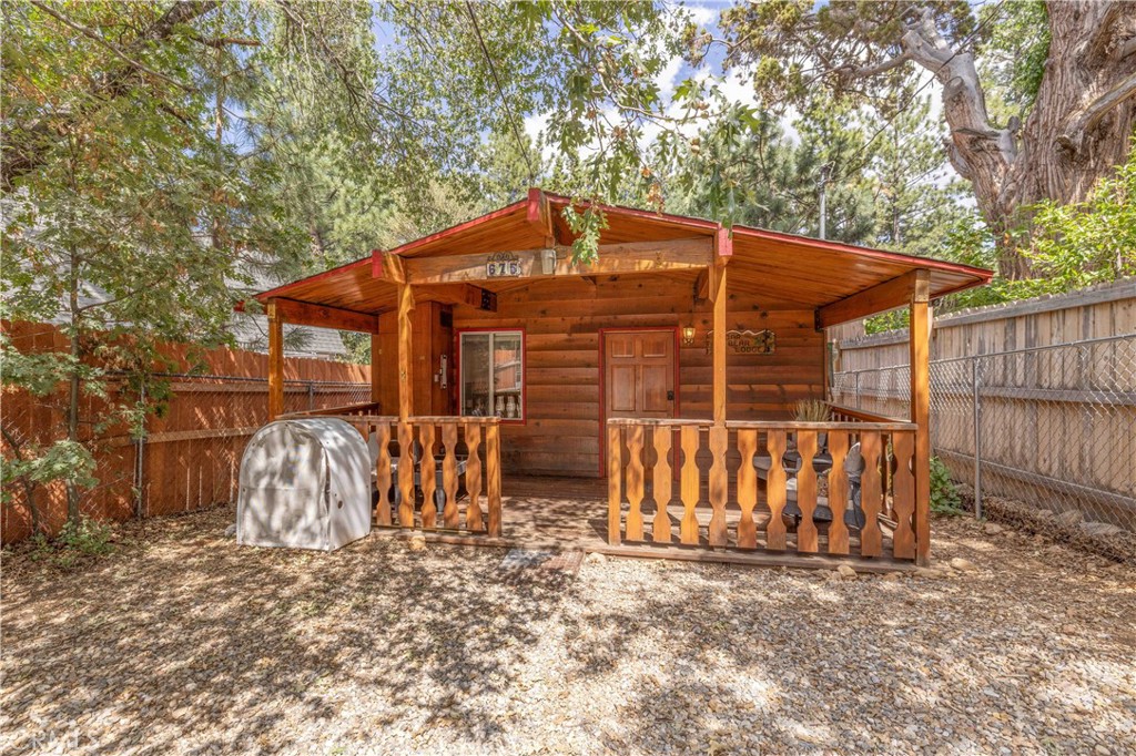 675 Moreno Lane Property Photo 1