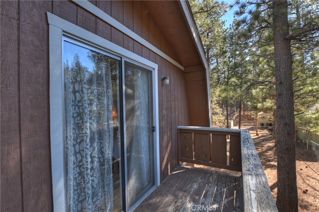 2054 2nd Lane Property Photo 24