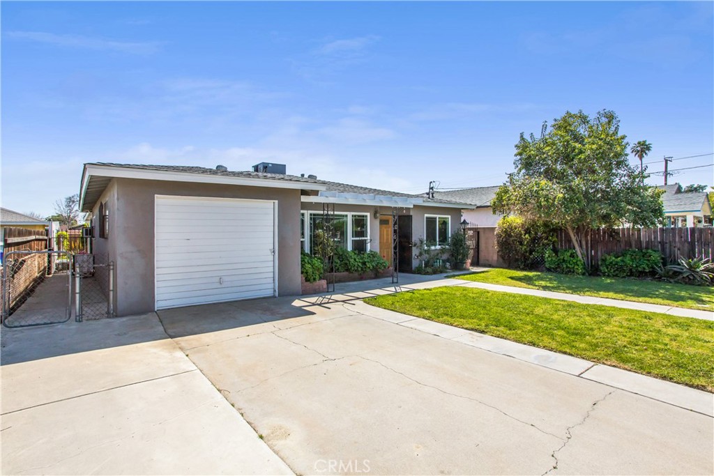 1079 W Evans Street Property Photo 2