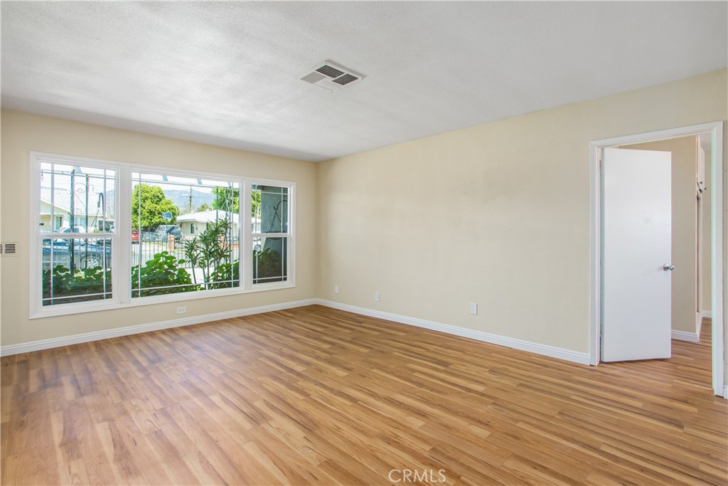 1079 W Evans Street Property Photo 10
