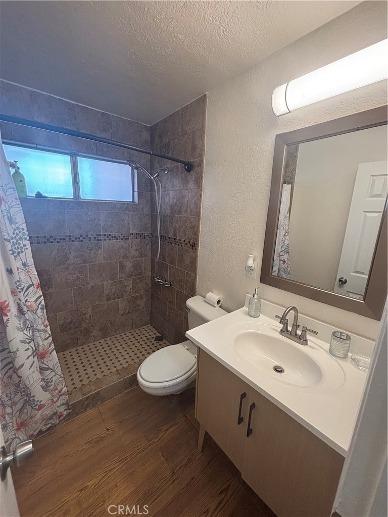 200 E Country Club Boulevard Property Photo 7