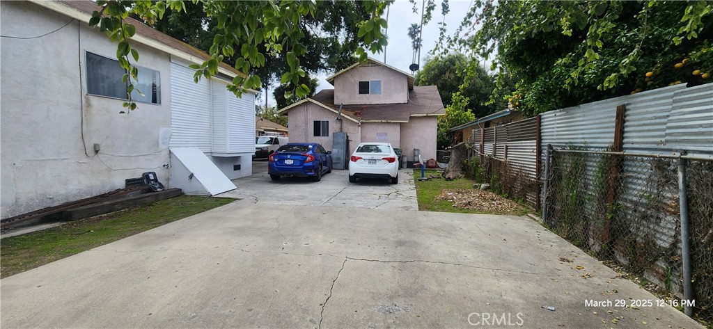 1399 W 39th Street Property Photo 13
