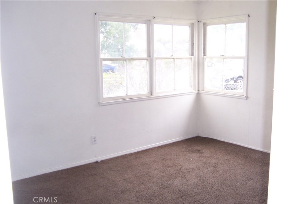 1208 W 23rd Street Property Photo 7