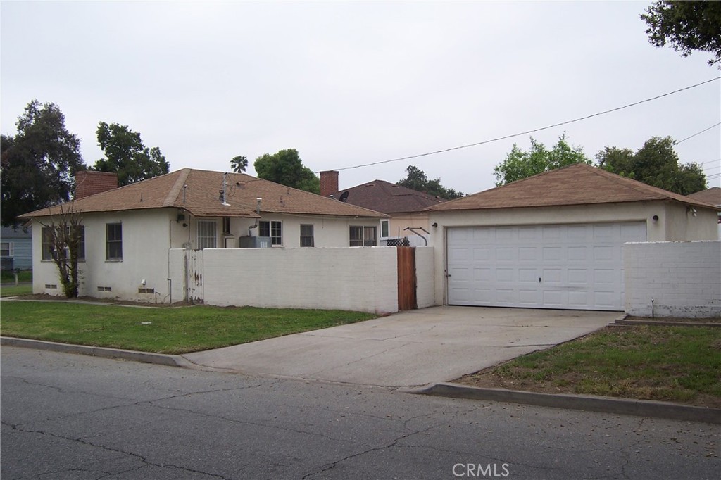 1208 W 23rd Street Property Photo 12