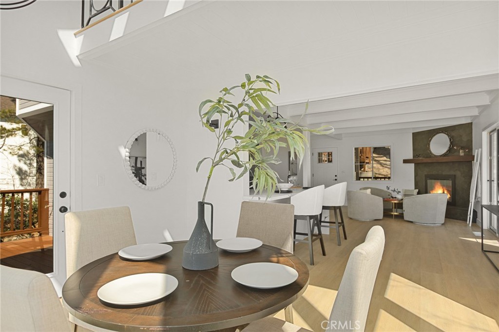 27757 North Bay Road Property Photo 9