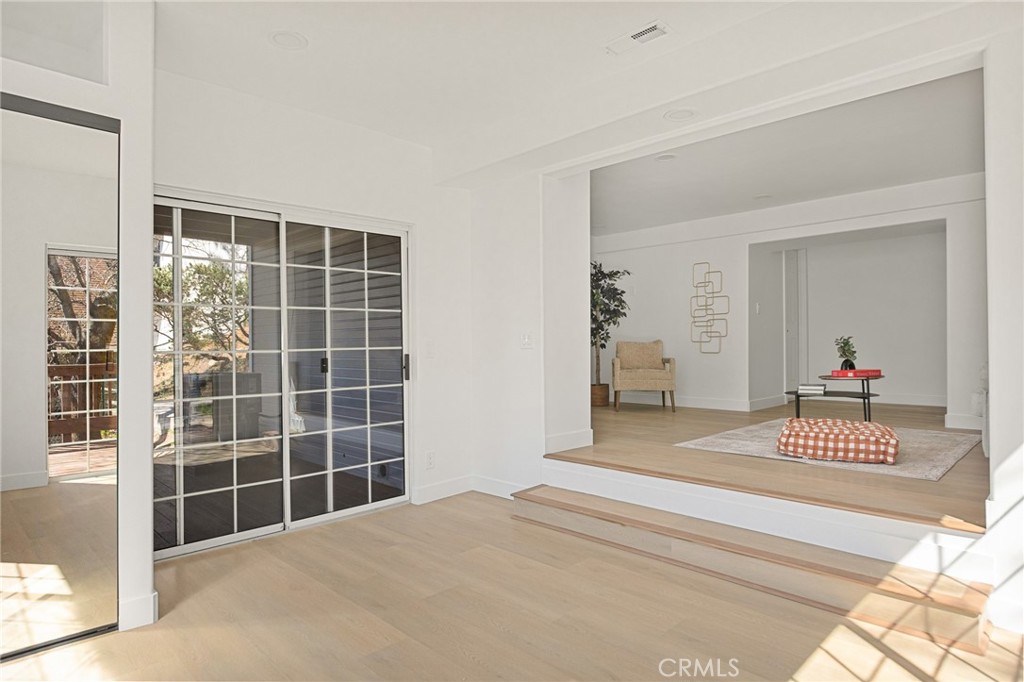 27757 North Bay Road Property Photo 17