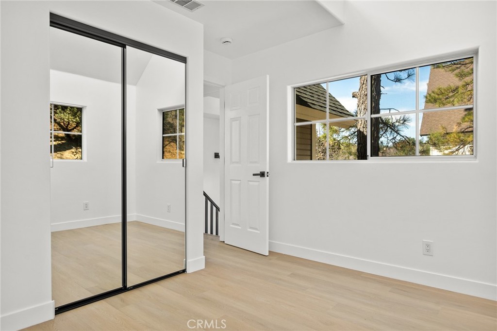 27757 North Bay Road Property Photo 23
