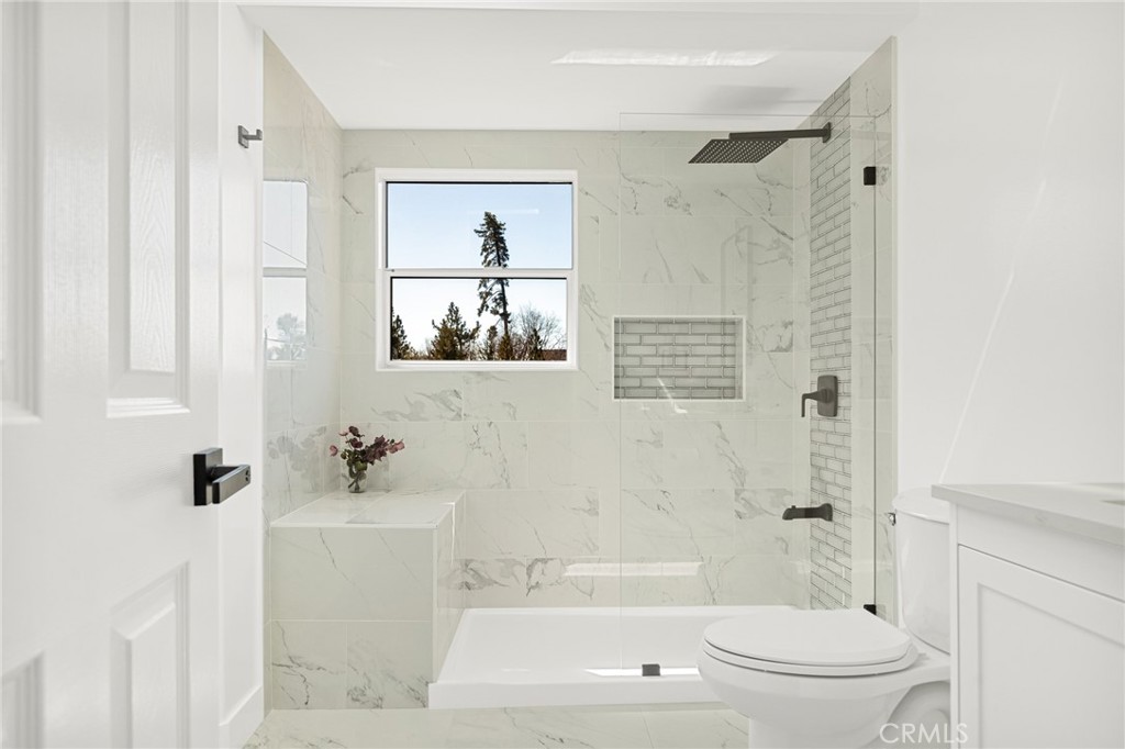 27757 North Bay Road Property Photo 24