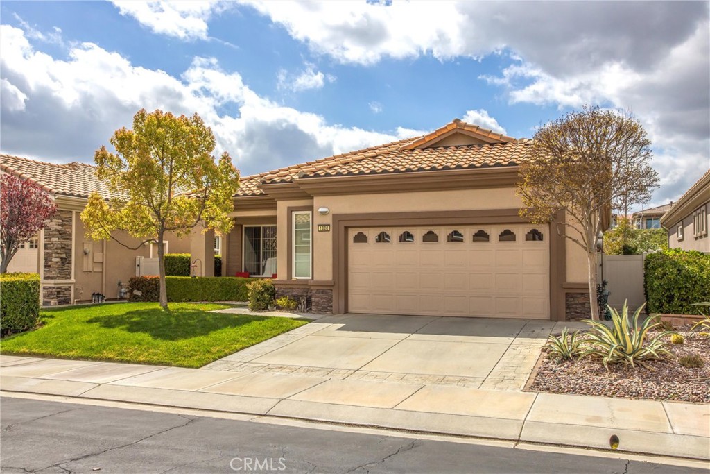 1800 Litchfield Drive Property Photo 4