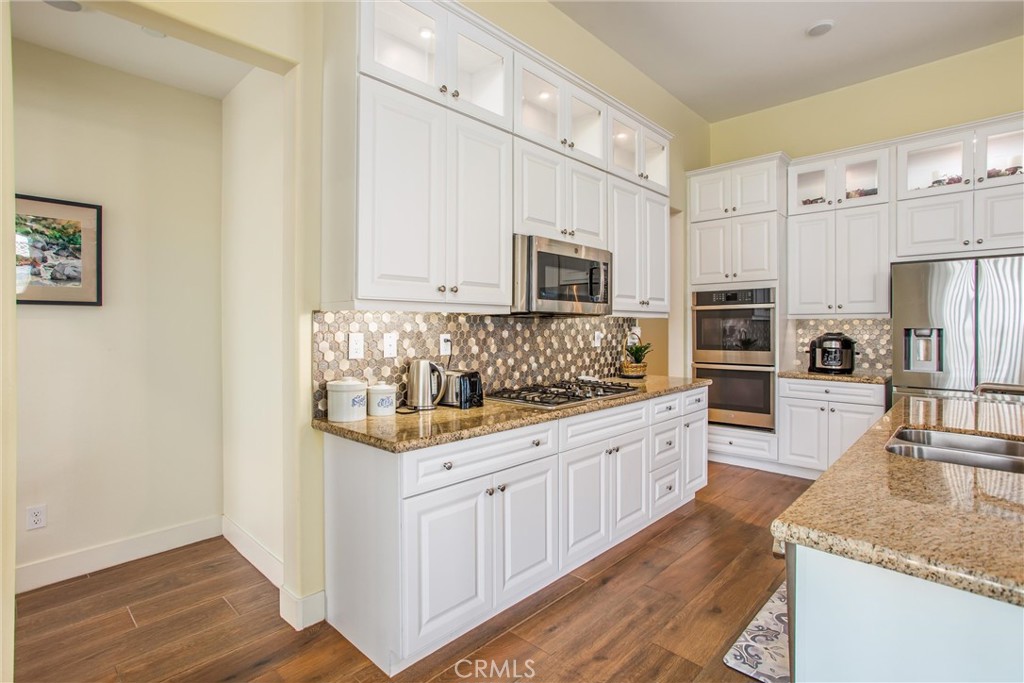 1454 Ellerg Way Property Photo 16