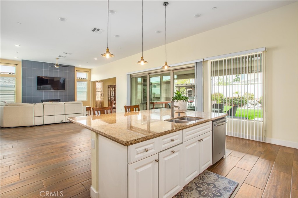 1454 Ellerg Way Property Photo 19