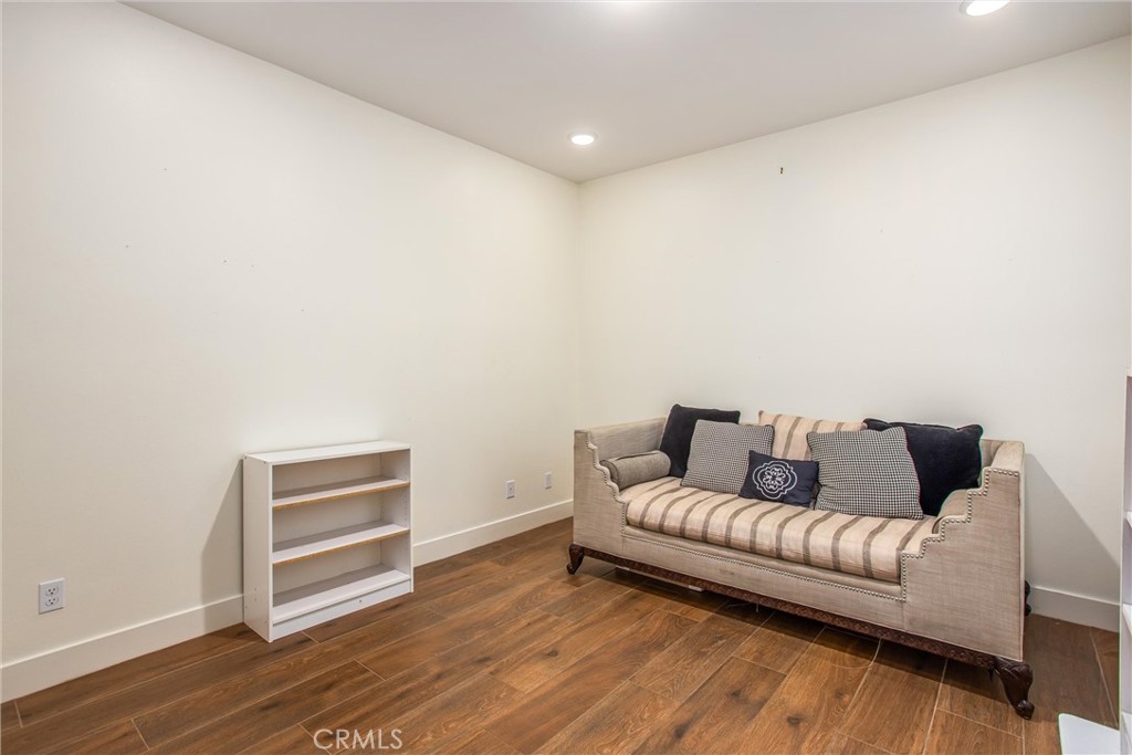 1454 Ellerg Way Property Photo 22
