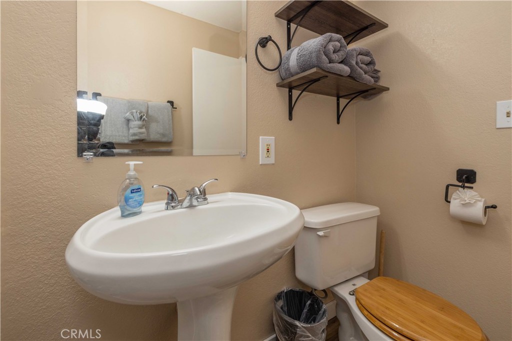 196 Sunset Lane Property Photo 15