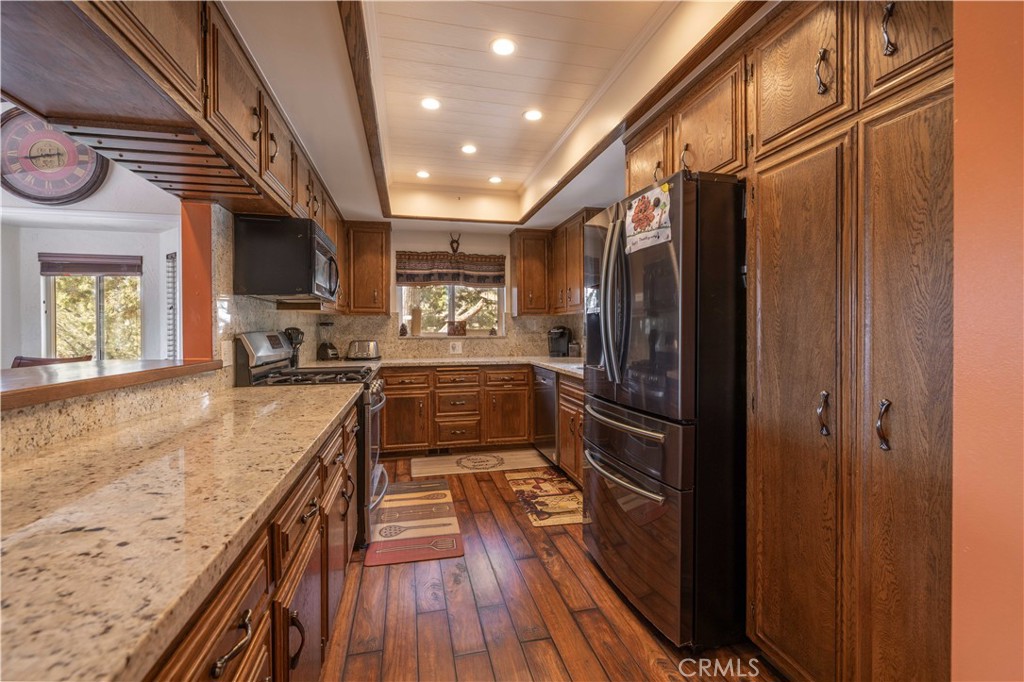 1159 Green Mountain Drive Property Photo 6