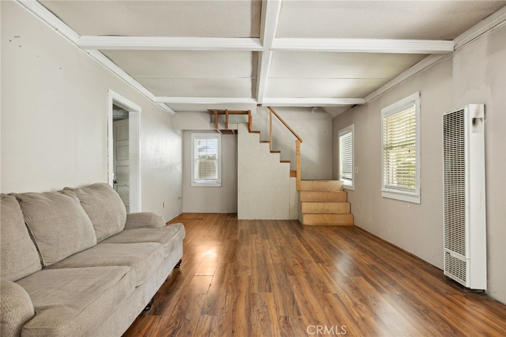 725 Golden Drive Property Photo 8