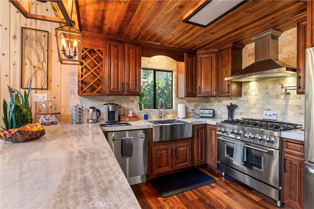 675 Grass Valley Road Property Photo 1
