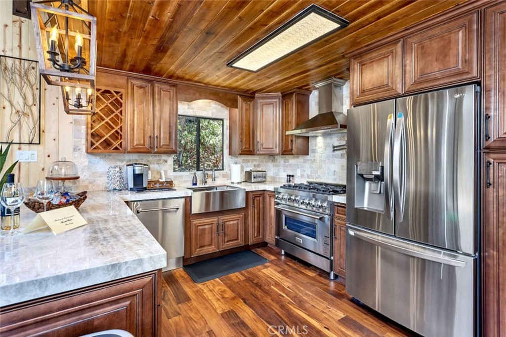 675 Grass Valley Road Property Photo 4