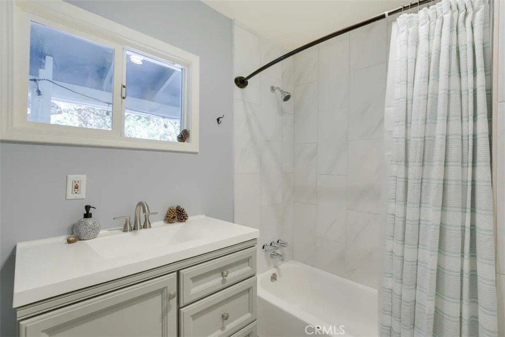 874 Fern Drive Property Photo 26