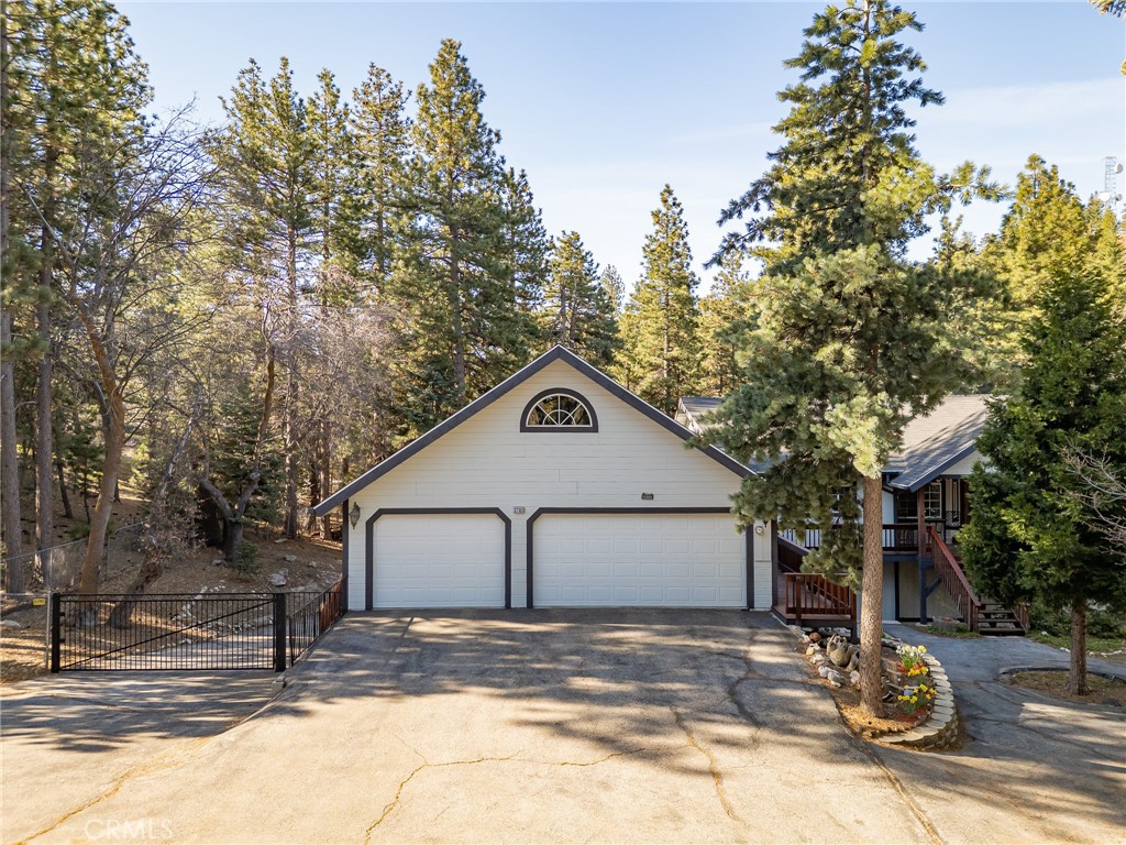 32303 Capehorn Road Property Photo