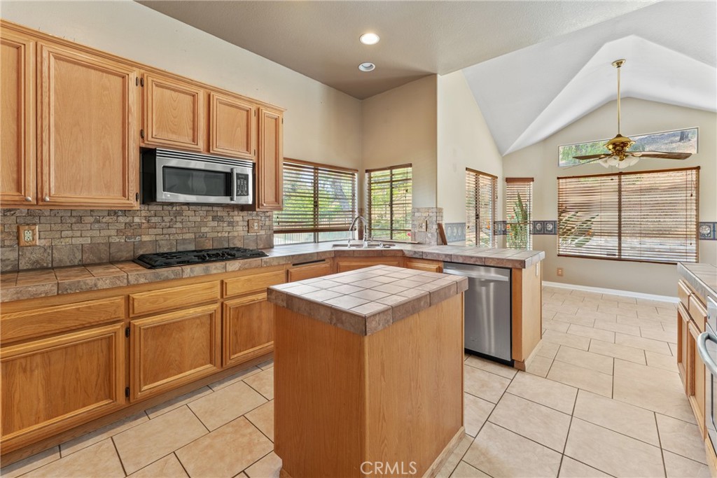 34865 Holly Avenue Property Photo 15