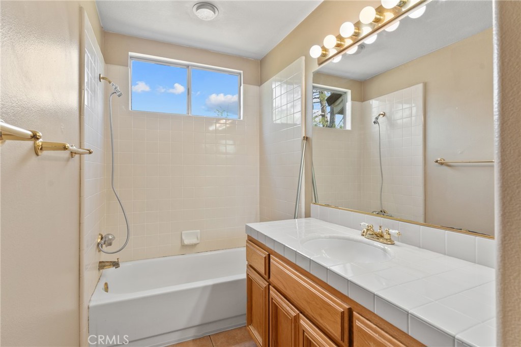 34865 Holly Avenue Property Photo 26