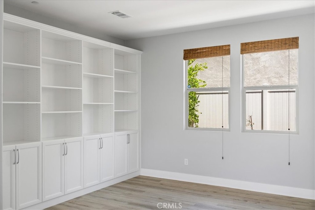 1413 Ellerg Way Property Photo 11