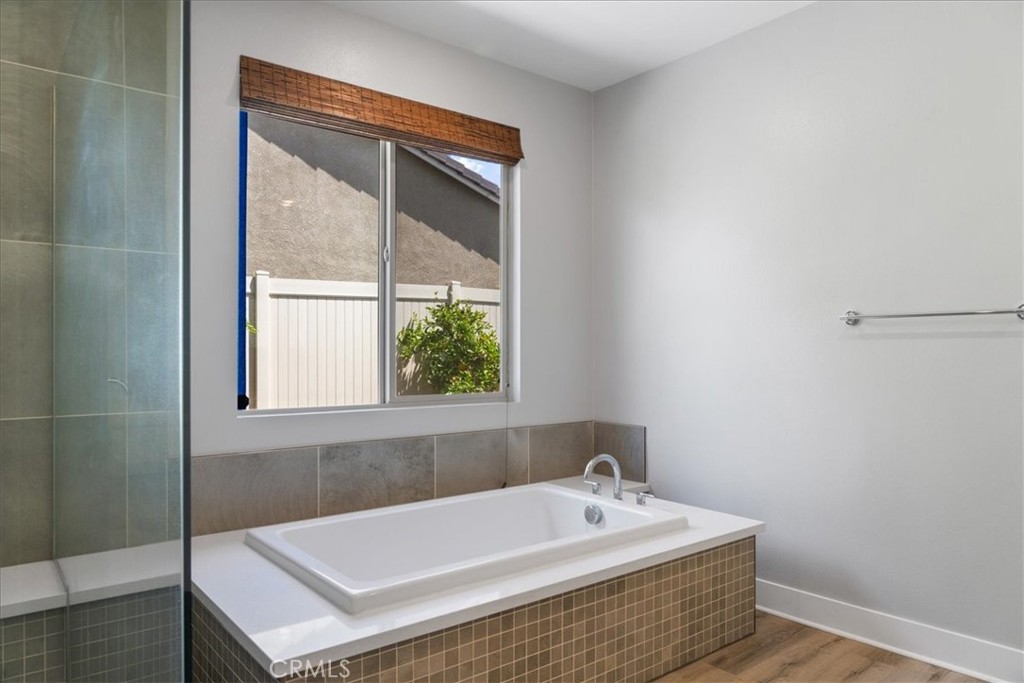 1413 Ellerg Way Property Photo 12