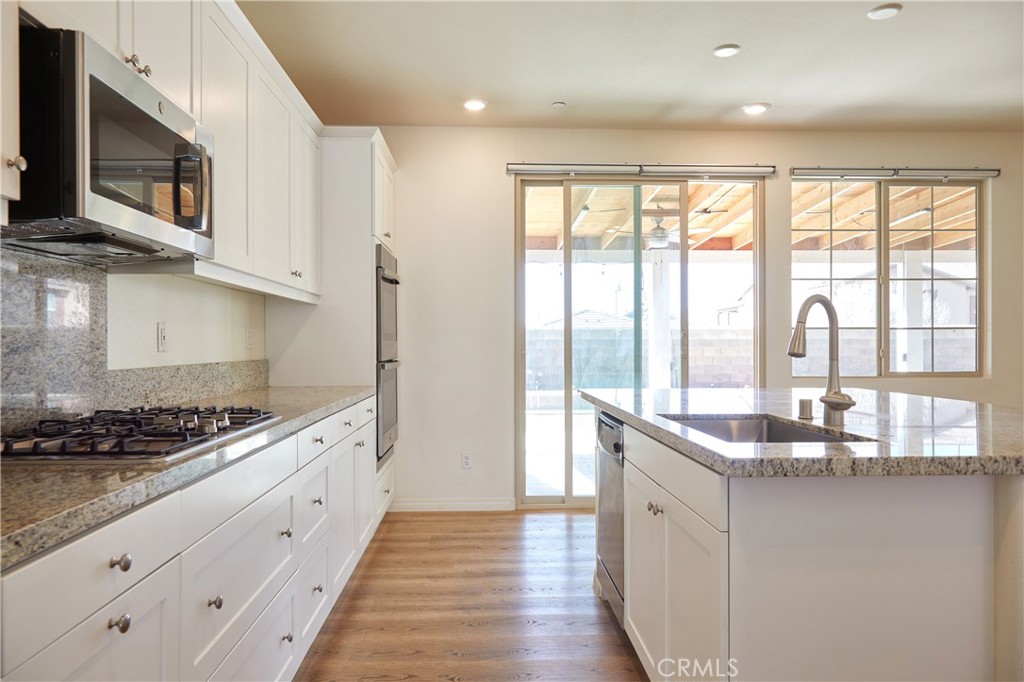 16605 Pegasus Bay Pl Property Photo 9
