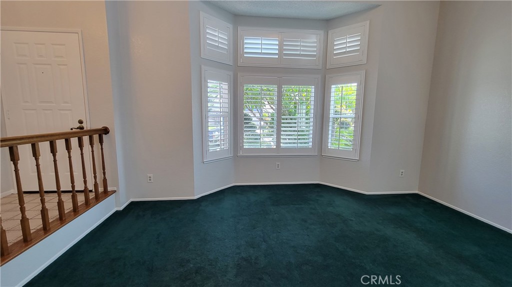 7368 Greenbriar Place Property Photo 10