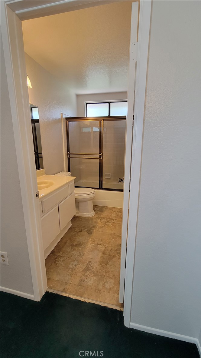 7368 Greenbriar Place Property Photo 20