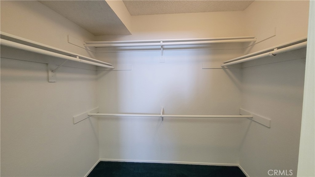 7368 Greenbriar Place Property Photo 28