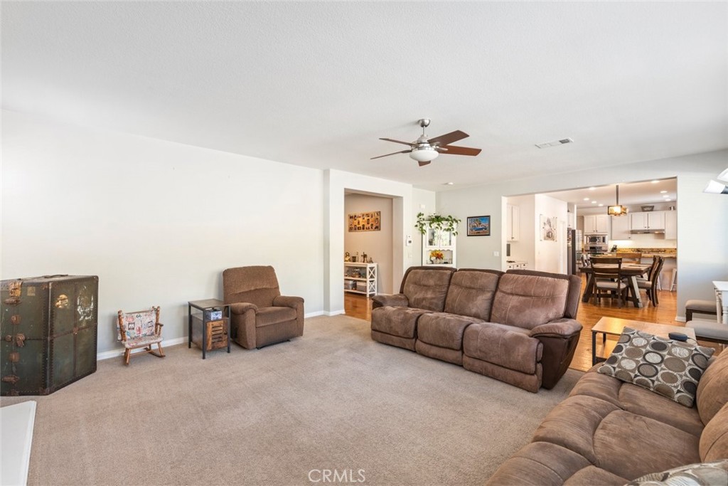 33734 Wild Horse Way Property Photo 10