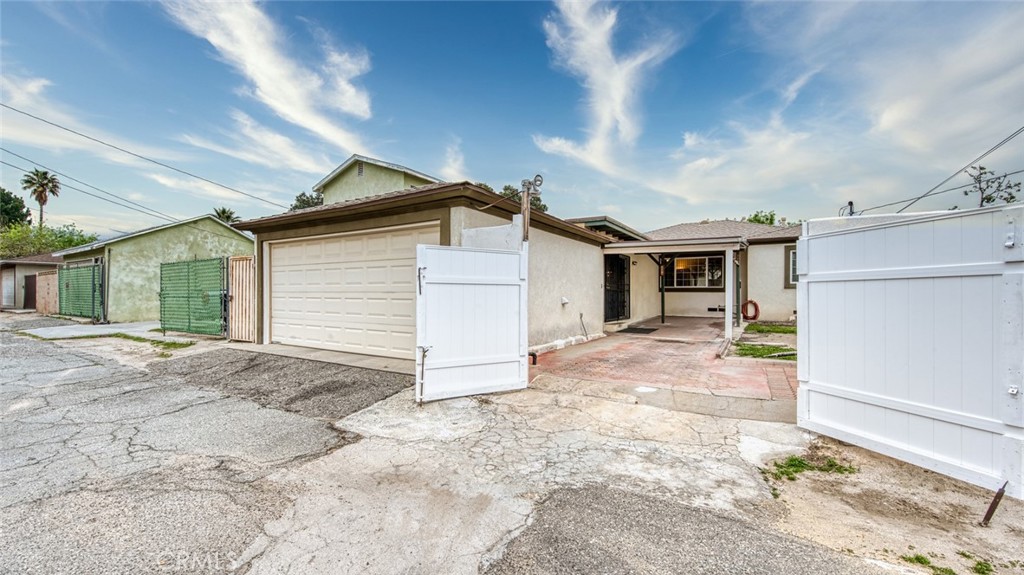 3670 N Sierra Way Property Photo 21