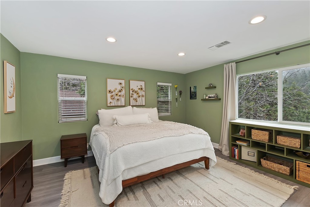 844 Virginia Court Property Photo 22