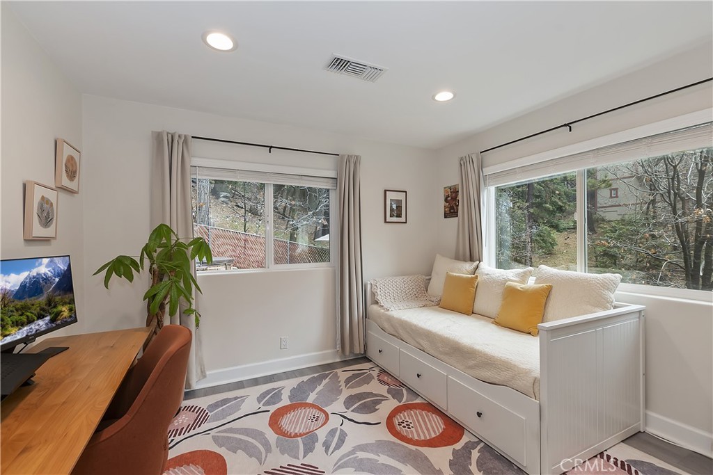 844 Virginia Court Property Photo 30