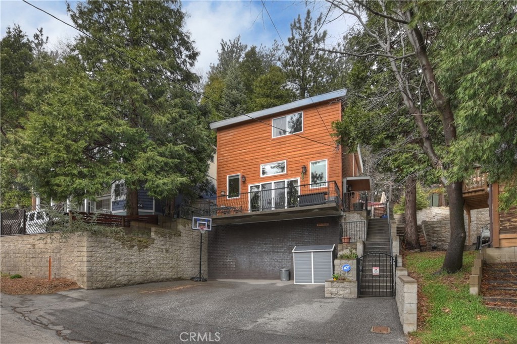 844 Virginia Court Property Photo 38