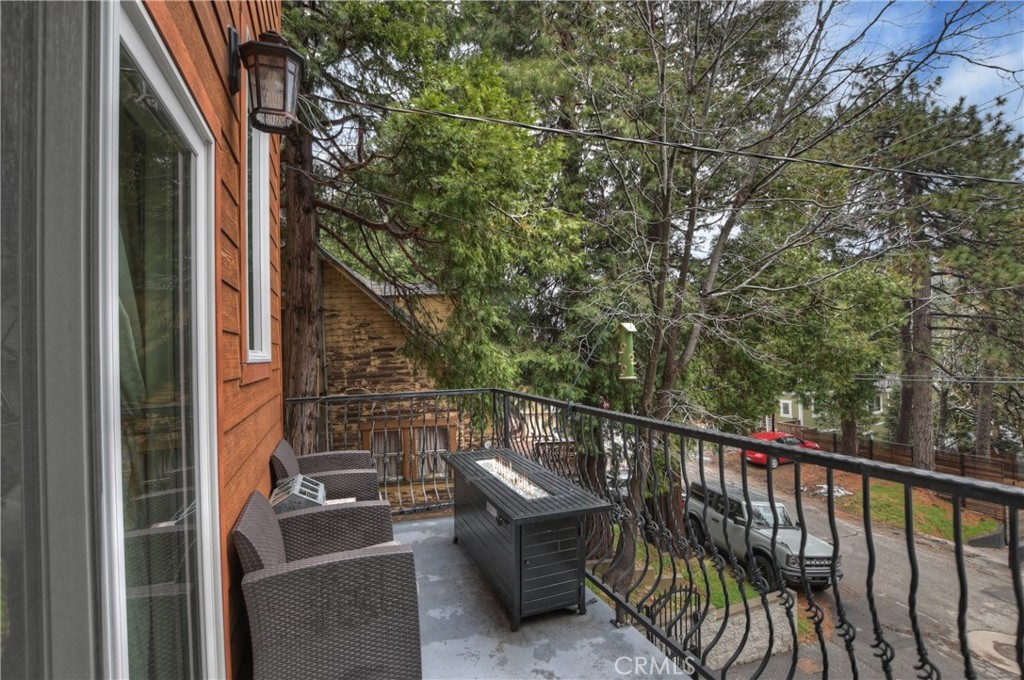 844 Virginia Court Property Photo 40