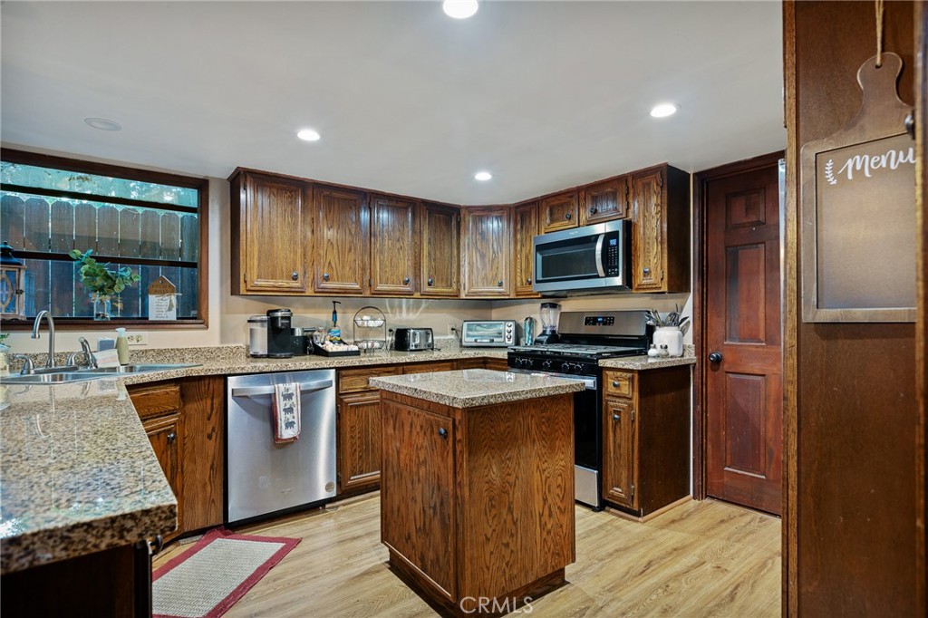31353 Lightfoot Way Property Photo 8